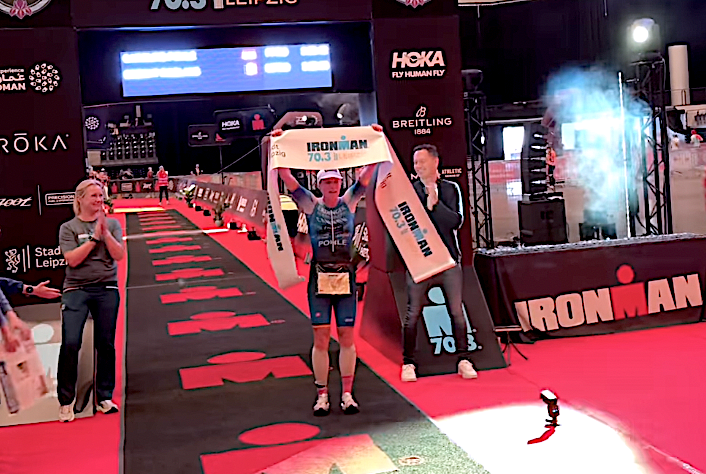 Caroline Pohle wint Ironman 70.3 Leipzig