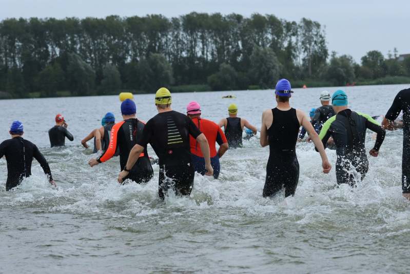 Triathlon Zwolle zwemstart