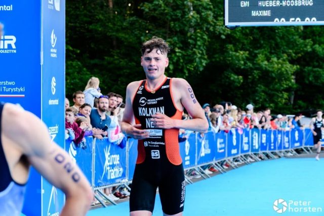 Mitch Kolkman wint Supertri Jersey